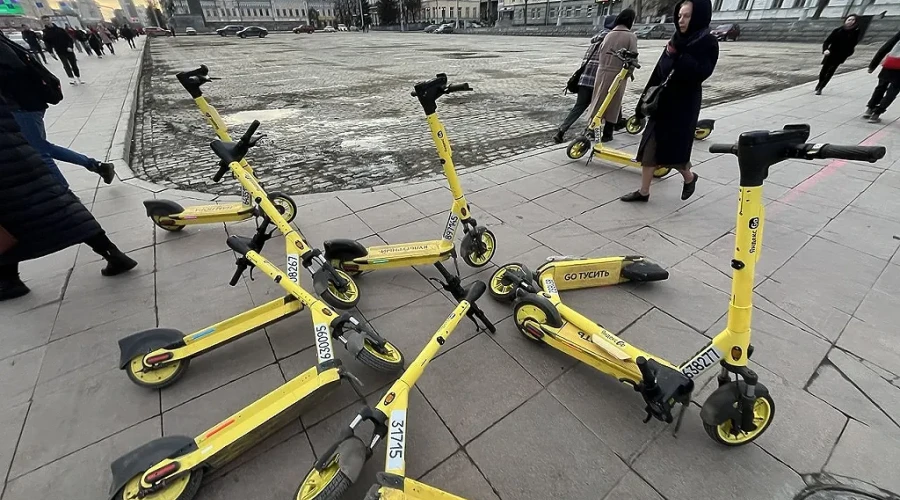 Открытие самокатного сезона в Екатеринбурге отменено