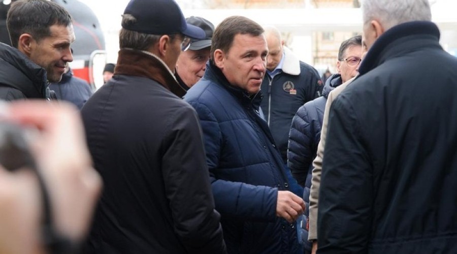 СМИ: Куйвашев впервые за несколько лет отказался приезжать к свердловским мэрам