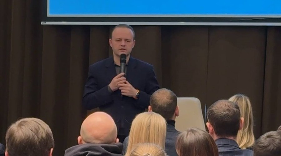 В Госдуме потребовали снять с президентских выборов кандидата от «Новых людей» Владислава Даванкова