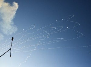 Израильские военные открыли огонь в ответ на обстрел со стороны Сирии