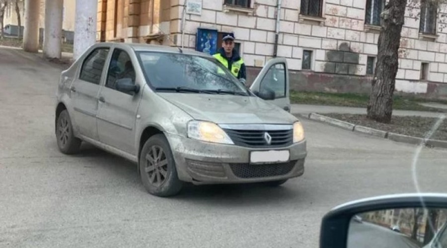 На Урале пьяная внучка угнала машину своего деда