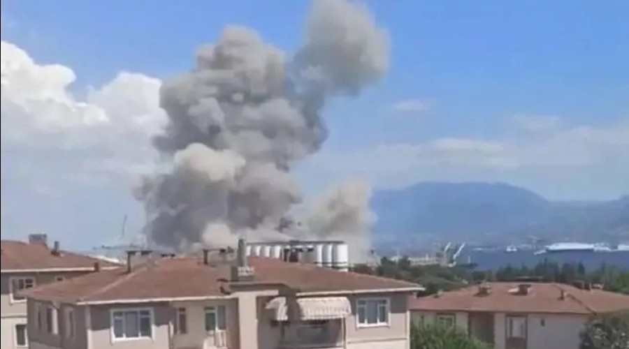 У порта Дериндже в Турции прогремел взрыв