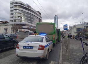 Стало известно, какие дороги отремонтируют в 2025 году в Екатеринбурге