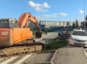 Водитель экскаватора, смявший авто в Верхней Пышме до состояния консервной банки, не получал прав