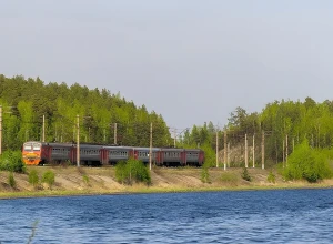 О дополнительных электричках сообщили свердловчанам