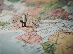 «Даже не думал, что так разочаруюсь» Россияне недовольны поездками в Европу. Что их так расстраивает?