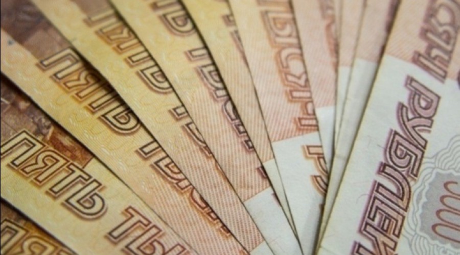 Свердловчанам сообщили, сколько они зарабатывают