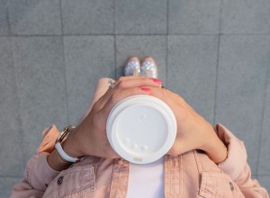 Журналистка рассказала, сколько денег она накопила, отказавшись от спонтанных покупок