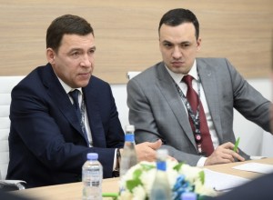Двум уральским губернаторам предрекли переход на работу в Москву