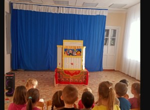 В детсаду в Удмуртии показали сказку, где колобок хочет служить в армии