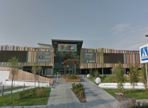 В Екатеринбурге школьницу нашли без сознания после отравления алкоголем