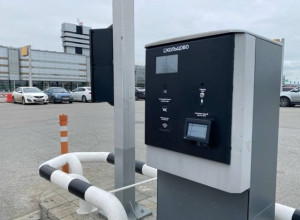 В аэропорту Кольцово меняется стоимость парковки