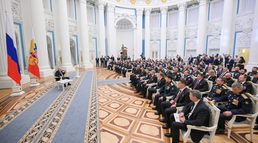 Встреча Президента России с выпускниками первого потока программы «Время героев»