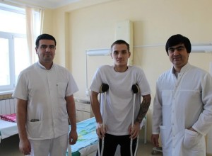 «Рухнул в сугроб и потерял сознание»: свердловчанин едва выжил после падения с 8-ого этажа