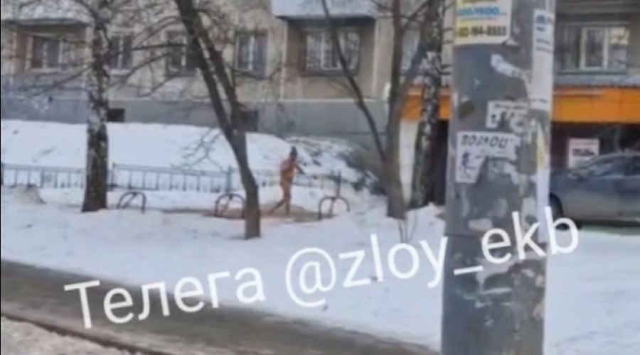 В Пионерском заметили почти полностью обнажённого бегуна