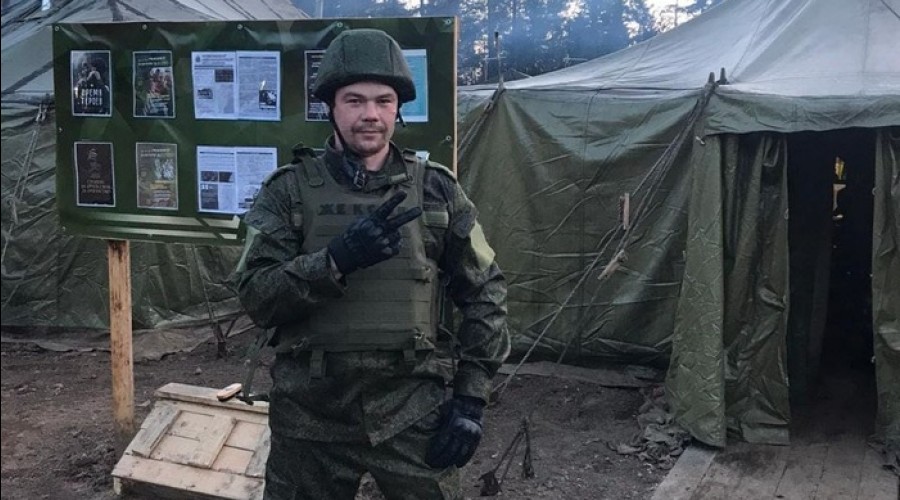 В Берёзовском простятся с погибшим во время спецоперации добровольцем