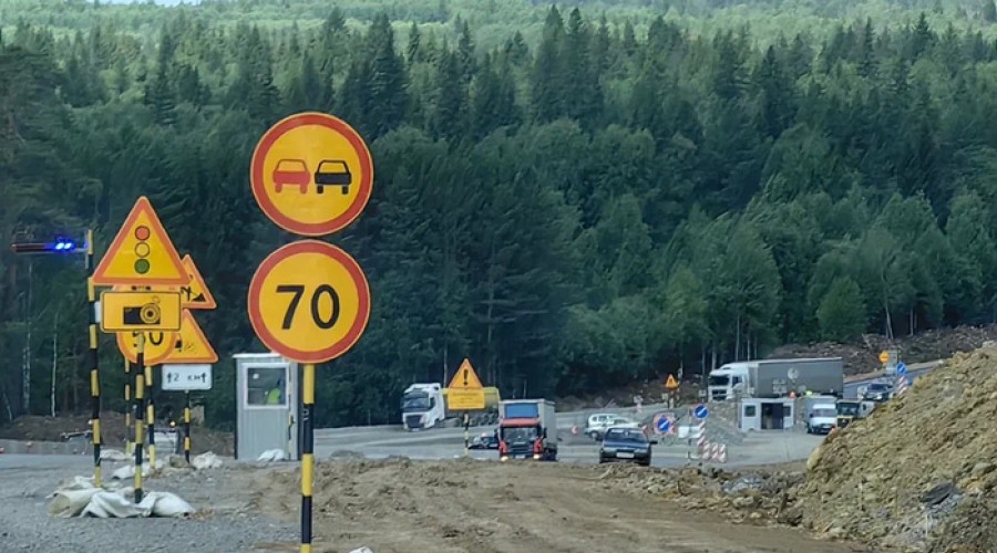 Трассу из Тюмени в Екатеринбург временно перекроют