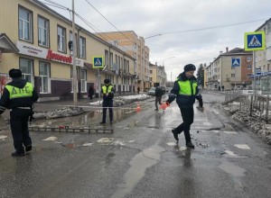 В Березовском нарушитель насмерть сбил на переходе пожилую женщину и уехал