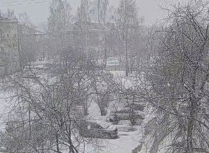 Свердловскую область заваливает снегом