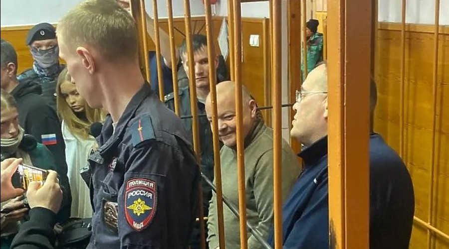 Свердловского экс-замминистра энергетики и ЖКХ приговорили к 11 годам строго режима