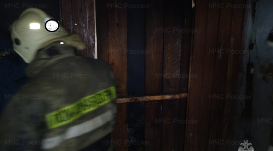 Молодая девушка погибла при пожаре в съемной квартире в Академическом