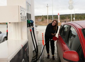 Названа причина роста цен на бензин в Свердловской области