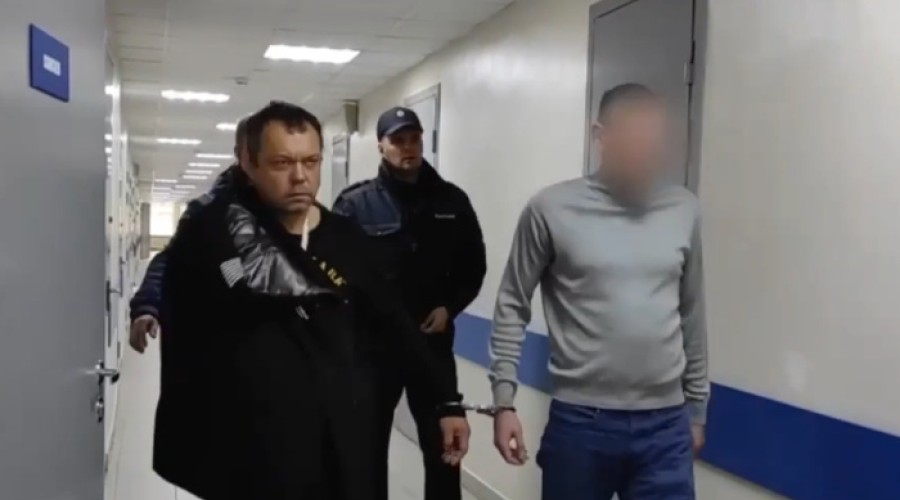 Выяснилось, как сексуальный маньяк из Екатеринбурга сбежал из-под ареста в Пермь