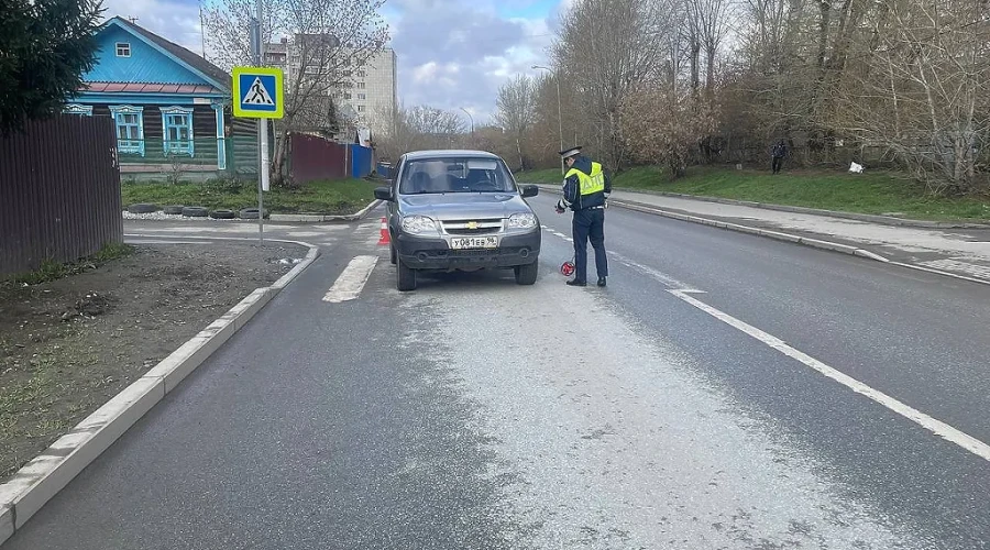 В Екатеринбурге 77-летний водитель сбил ребенка на пешеходном переходе