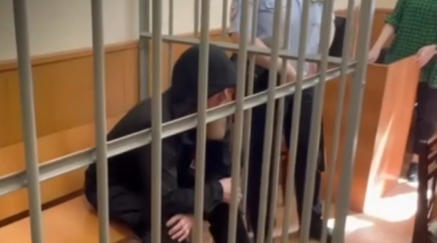 В Екатеринбурге вынесли приговор водителю, застрелившему своего пассажира на Привокзальной площади