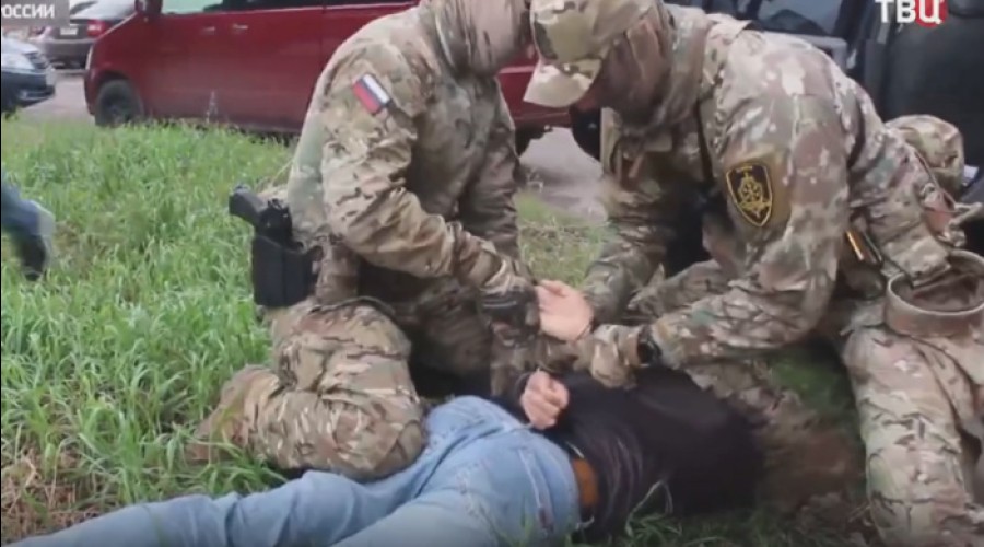 Трех 19-летних приятелей судят в Екатеринбурге за подготовку терактов на ж/д-путях