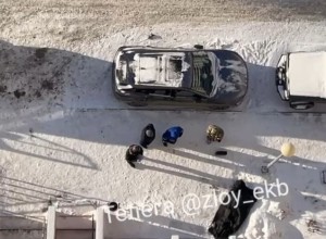 Возле высотки на Вилонова обнаружили труп