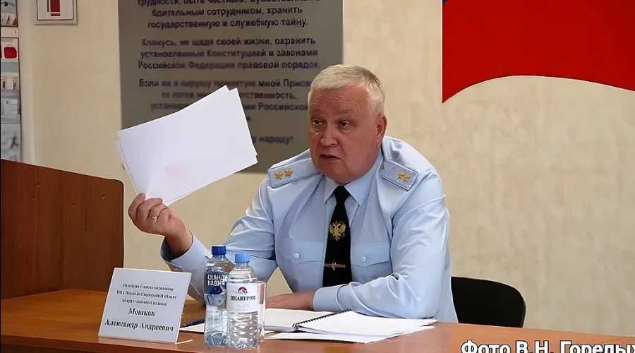 Глава свердловского МВД раскритиковал работу некоторых полицейских