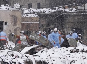 Число погибших при землетрясении в Японии достигло 180
