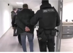 Отца Леонида Волкова* задержали в Екатеринбурге за финансирование ФБК*