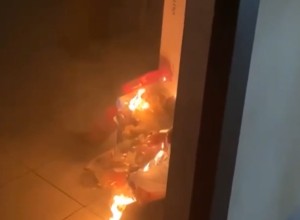 Неизвестные устроили поджог в общежитии УрФУ