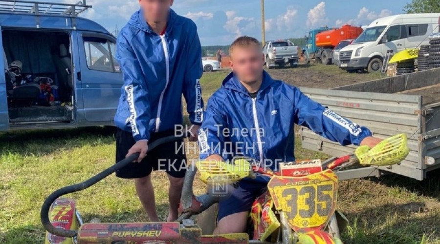 Участник заезда на мотоциклах с коляской чемпионата России насмерть разбился в Ирбите