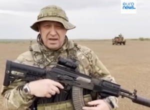 В Екатеринбурге устроили акцию памяти главы ЧВК «Вагнер»