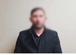 В Тюмени таксиста задержали за кражу пирогов у отменившего поездку пассажира