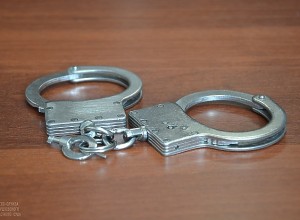 В Екатеринбурге арестовали троих парней, изнасиловавших 15-летнюю школьницу