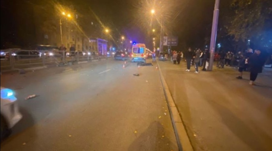 В Екатеринбурге начали судить пенсионера, задавившего насмерть на остановке двоих пешеходов