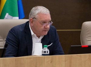 В мэрии Екатеринбурга отстроились от заявления депутата Колесникова о стоимости проезда