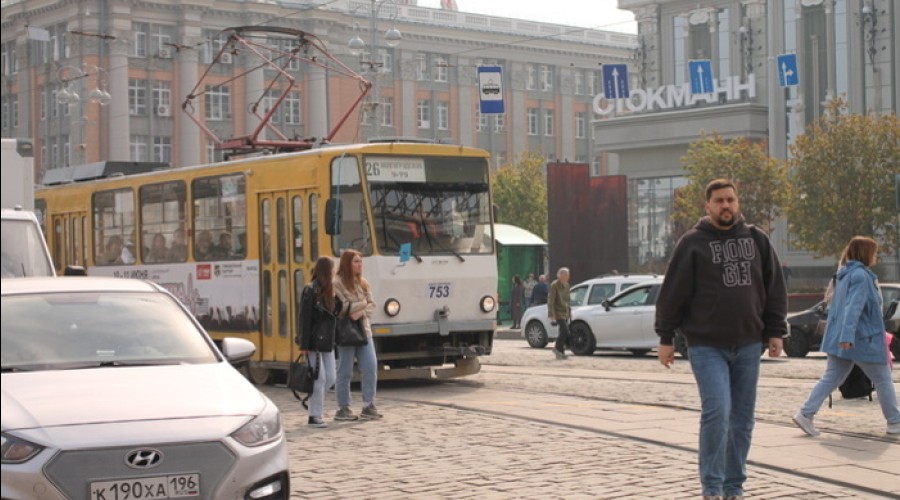 В Екатеринбурге отремонтируют дороги. СПИСОК