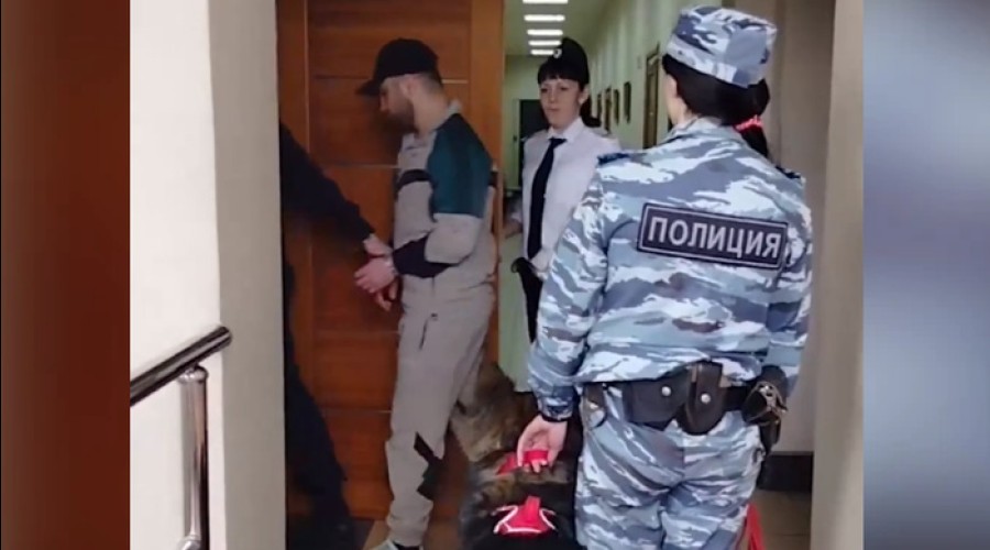Суд вынес приговор мигранту, убившему жителя Екатеринбурга