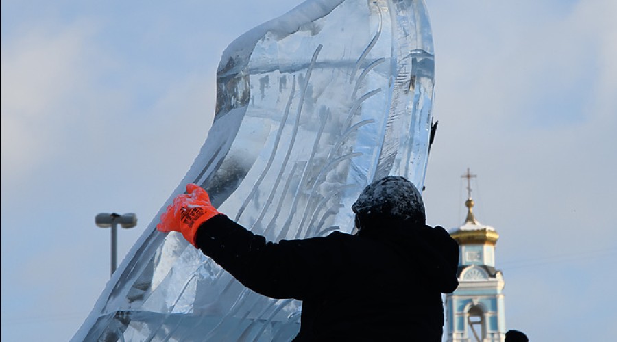В Екатеринбурге в канун Рождества открывается еще одна локация с ледовыми скульптурами