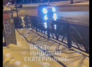 На Эльмаше канализационные стоки затопили улицы