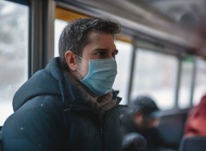 Заболеваемость коронавирусом вновь пошла вверх в регионах России