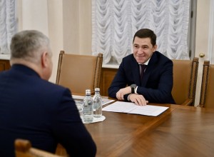 Губернатор Свердловской области сказал, что важнее: семья или карьера