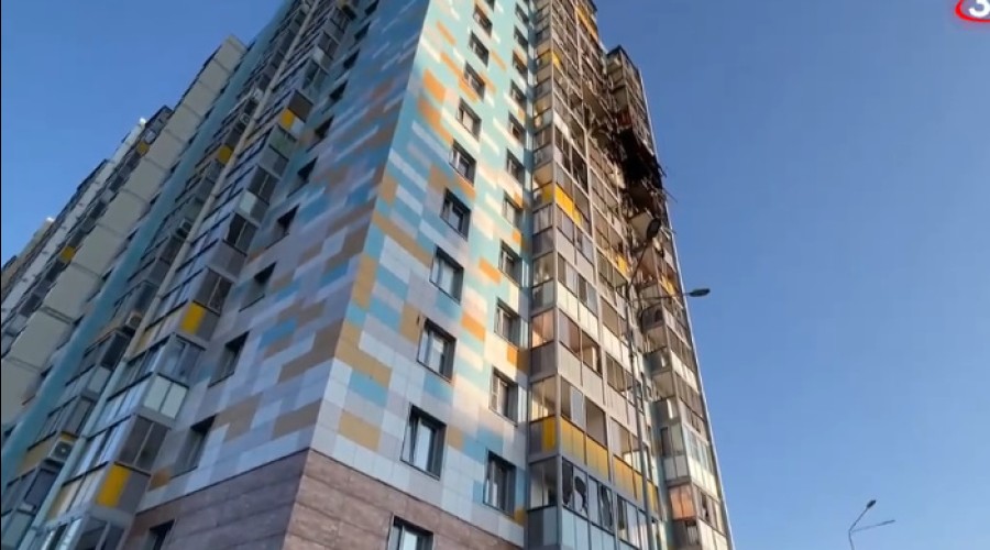 В городах Свердловской области распространяют памятки на случай атаки беспилотников