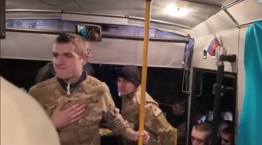 При обмене пленными «95 на 95» вернулись домой шестеро уральцев
