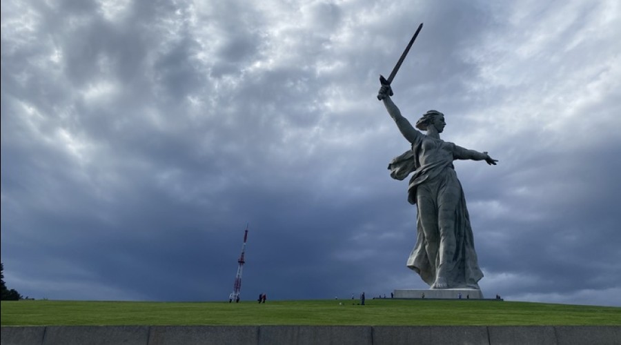 В голове монумента «Родина-мать зовет!» в Волгограде нашли тело человека